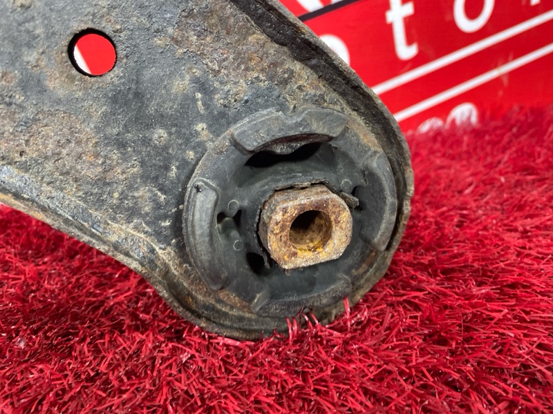 Рычаг подвески верхний, 2100 рублей, Солонцы