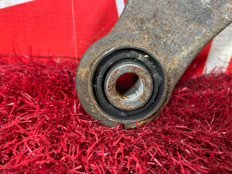 Рычаг подвески верхний, 500 рублей, Солонцы