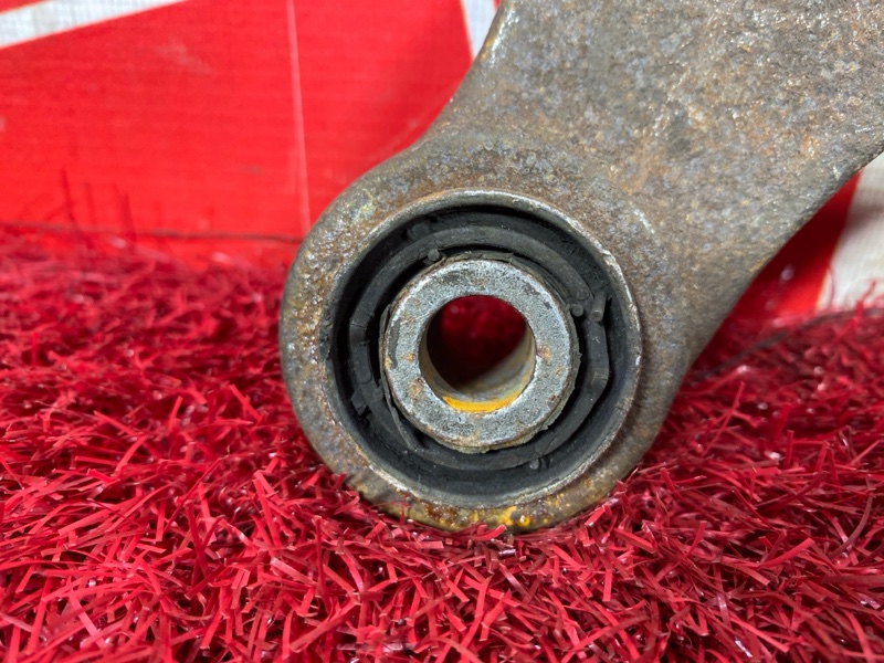 Рычаг подвески верхний, 500 рублей, Солонцы