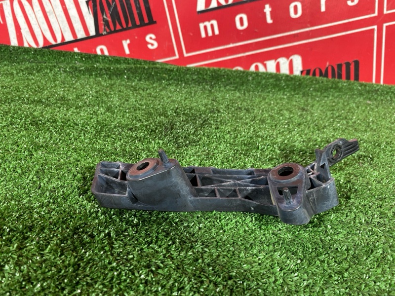 Кронштейн бампера, 1000 рублей, Солонцы