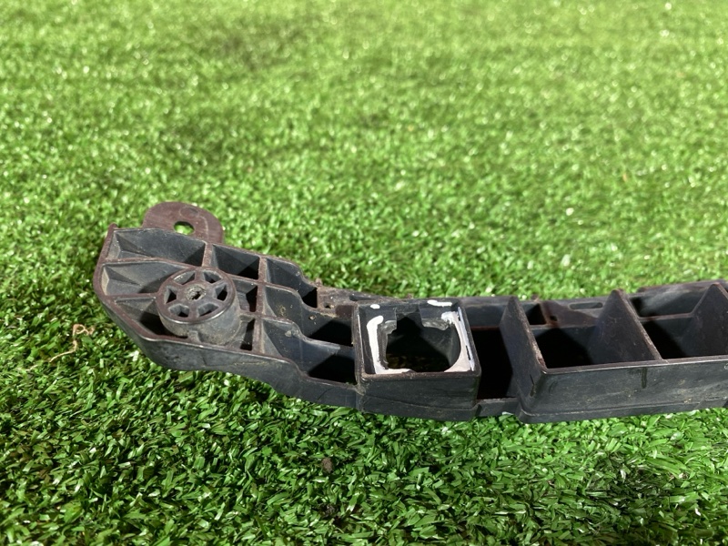 Кронштейн бампера, 1900 рублей, Солонцы