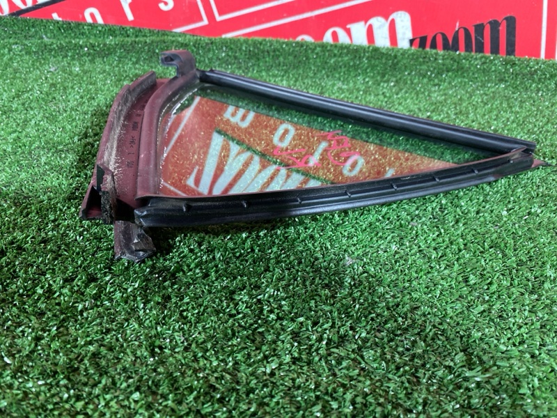 Стекло боковое, 300 рублей, Солонцы