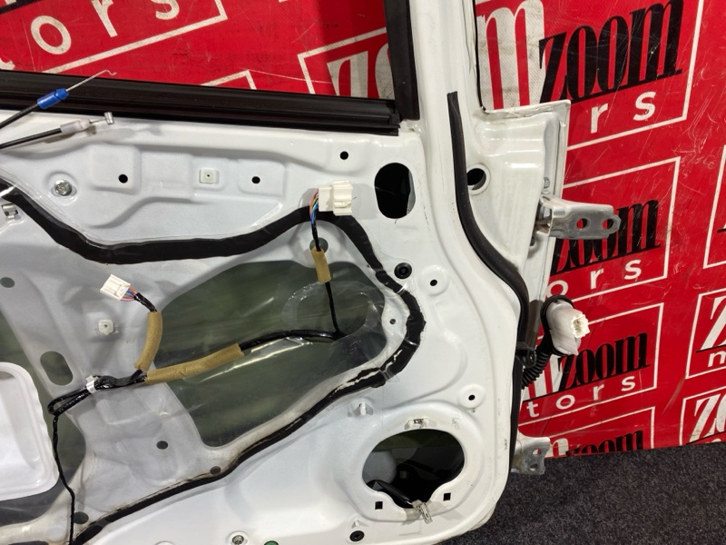 Дверь боковая, 18100 рублей, Солонцы