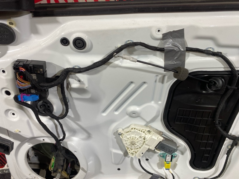 Дверь боковая, 27100 рублей, Солонцы