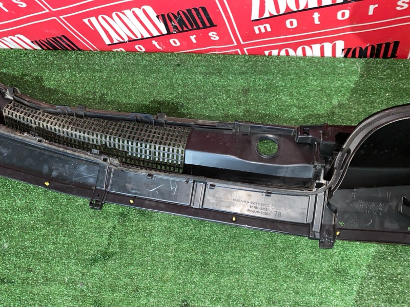 Решетка под лобовое стекло, 2900 рублей, Солонцы