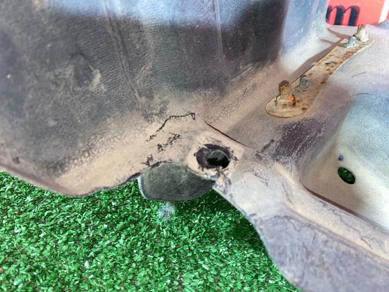 Подкрылок, 3400 рублей, Солонцы