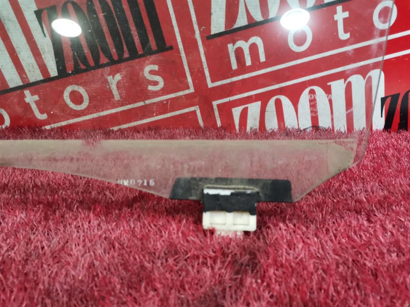 Стекло боковое, 1800 рублей, Красноярск