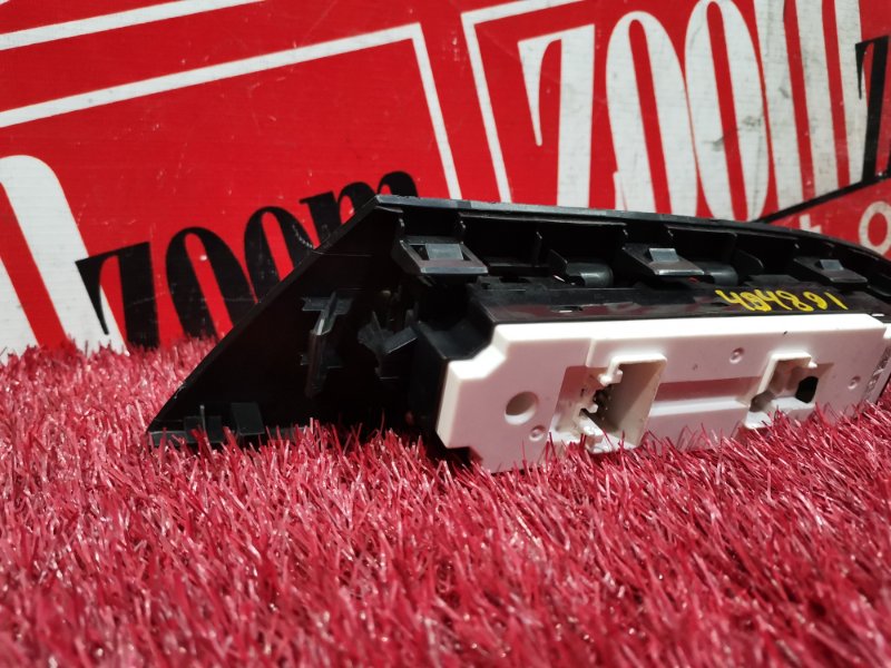 Блок управления стеклоподъемниками, 500 рублей, Красноярск