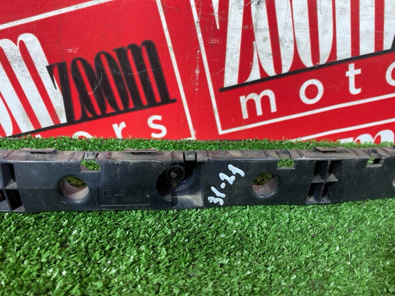 Кронштейн бампера, 2400 рублей, Солонцы