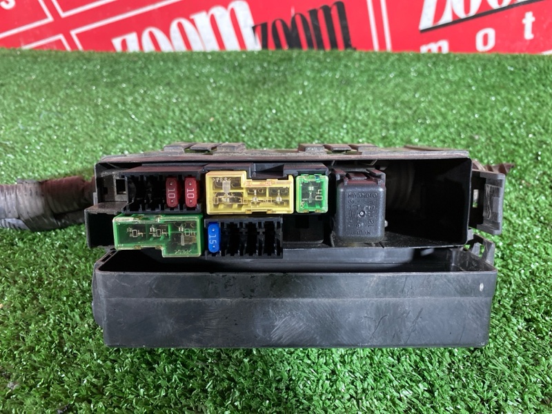 Блок реле и предохранителей, 1600 рублей, Солонцы