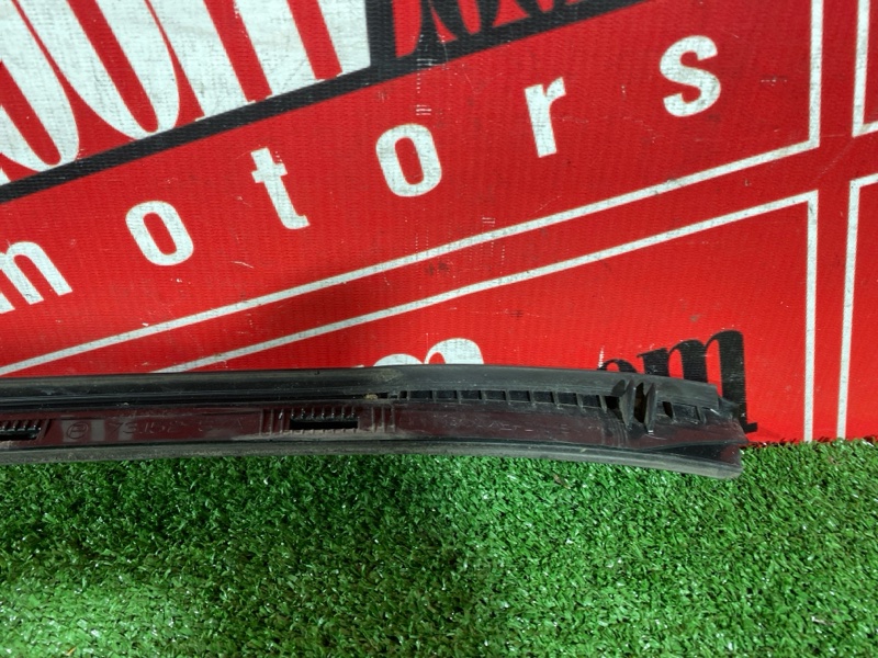 Молдинг лобового стекла, 2400 рублей, Солонцы