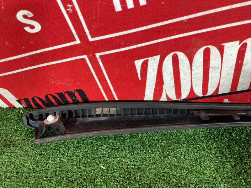 Молдинг лобового стекла, 3400 рублей, Солонцы