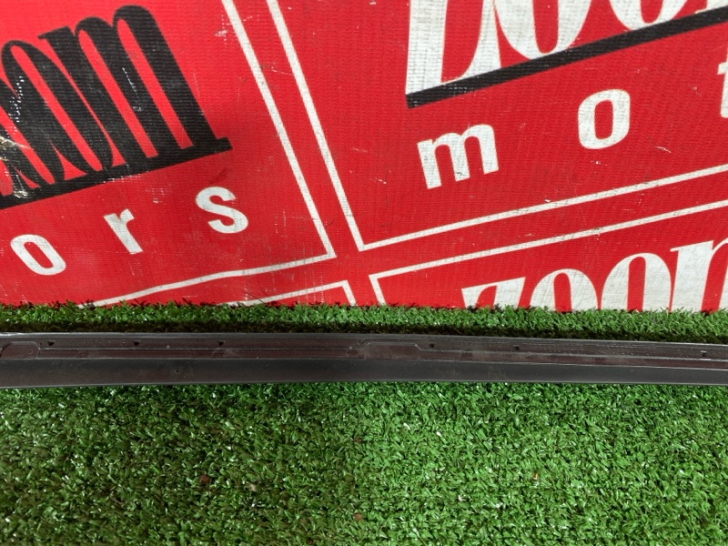 Молдинг лобового стекла, 3300 рублей, Солонцы