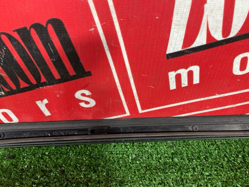 Молдинг лобового стекла, 2900 рублей, Солонцы