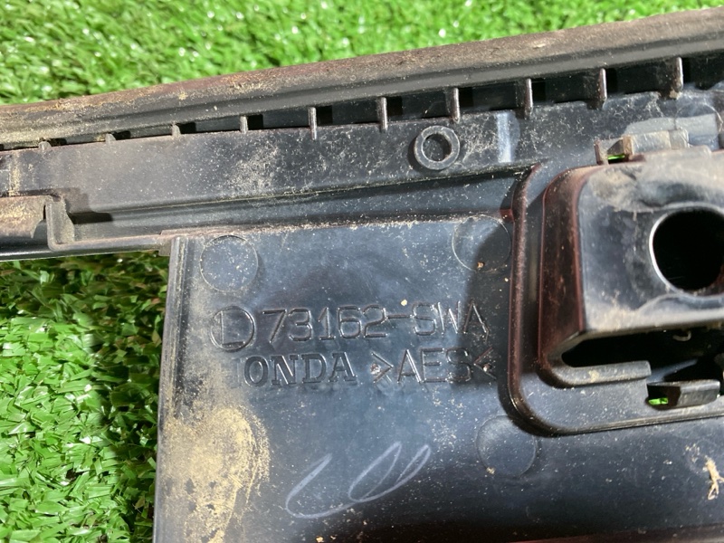 Молдинг лобового стекла, 1800 рублей, Солонцы