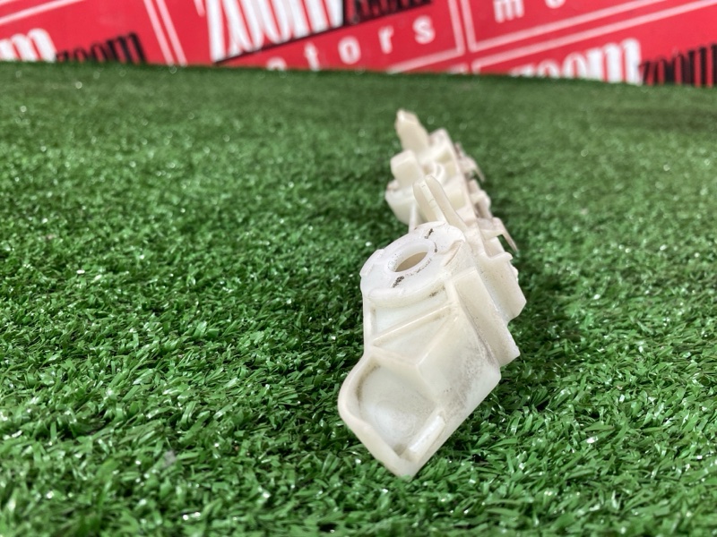 Кронштейн бампера, 1500 рублей, Солонцы