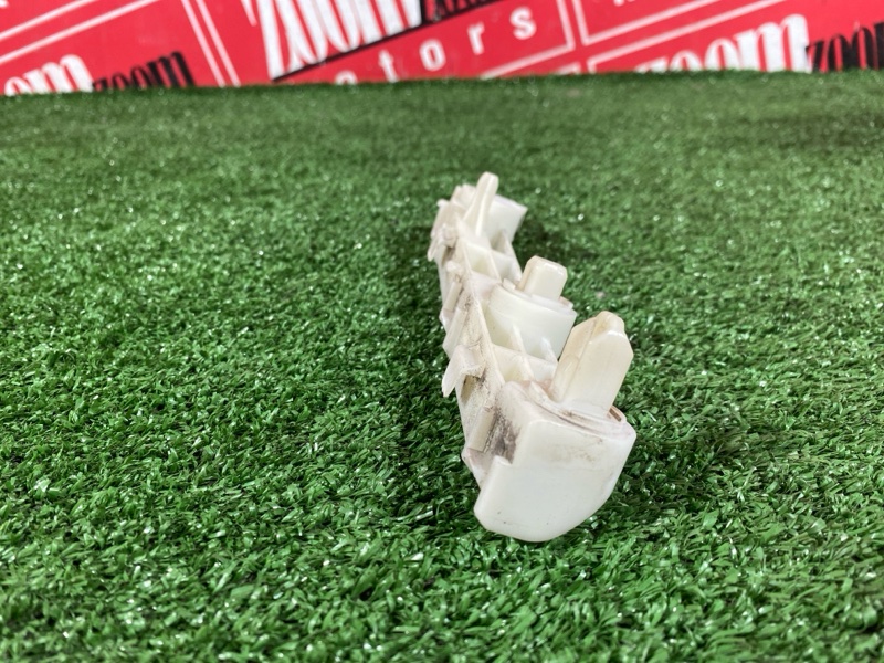 Кронштейн бампера, 1500 рублей, Солонцы