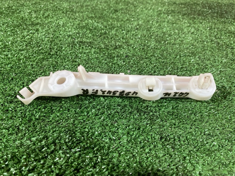 Кронштейн бампера, 1500 рублей, Солонцы