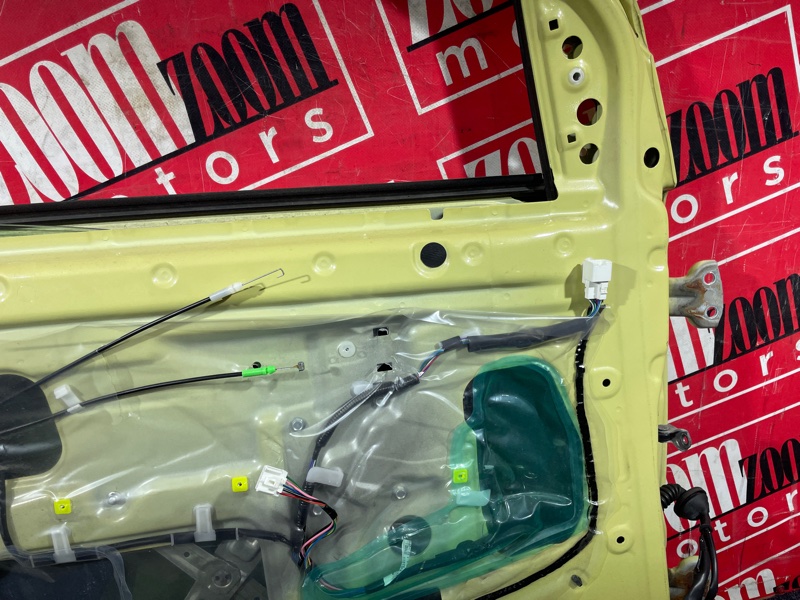 Дверь боковая, 12900 рублей, Солонцы