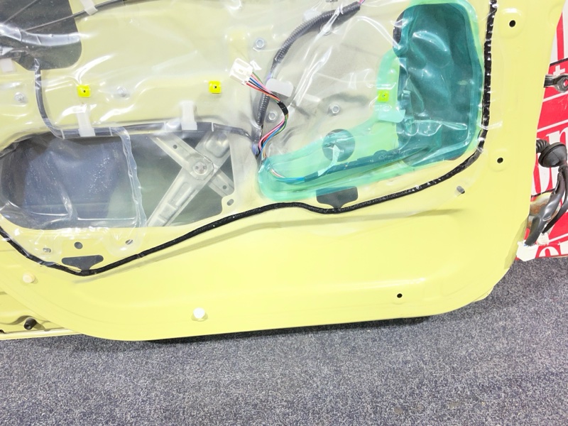 Дверь боковая, 12900 рублей, Солонцы