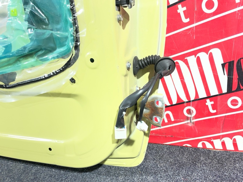 Дверь боковая, 12900 рублей, Солонцы