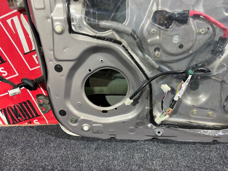 Дверь боковая, 7600 рублей, Солонцы