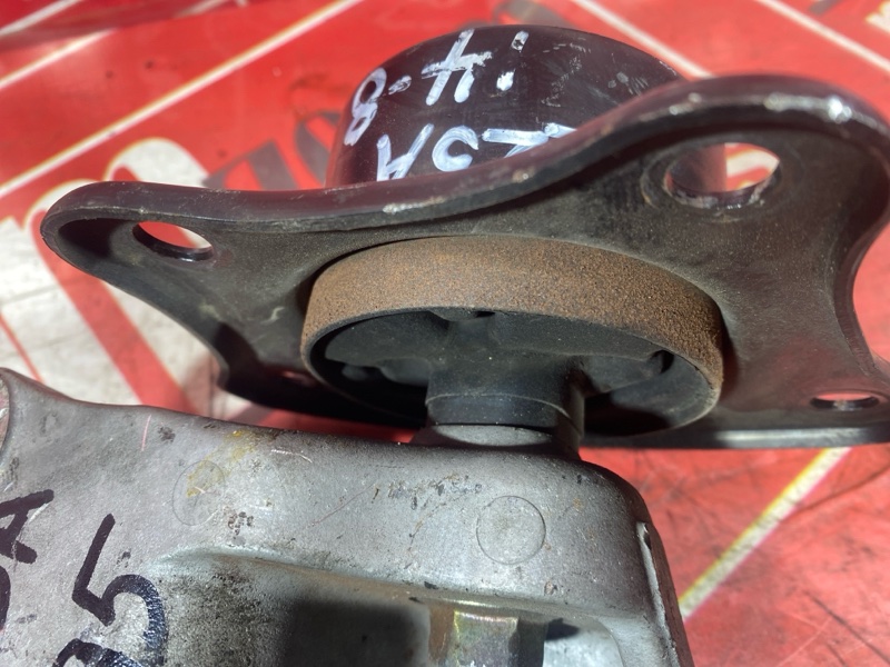 Подушка двигателя, 1500 рублей, Солонцы