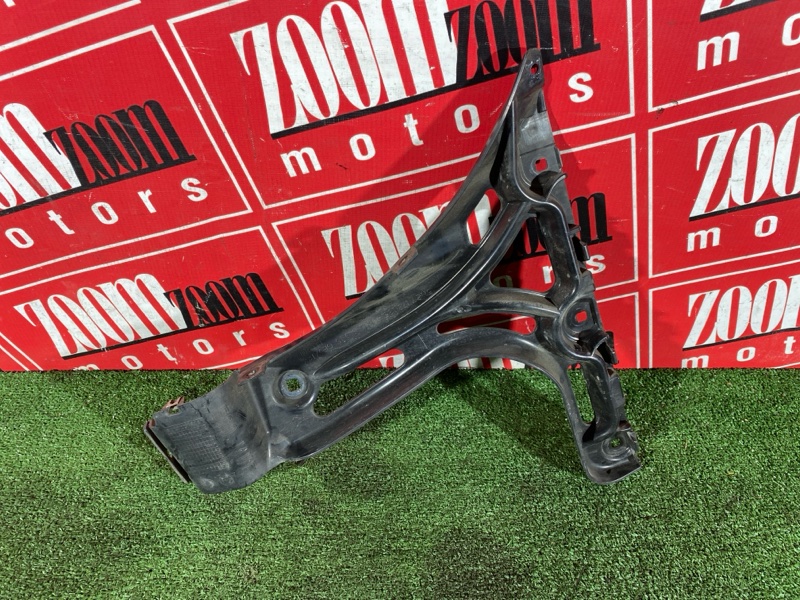 Кронштейн бампера, 500 рублей, Солонцы