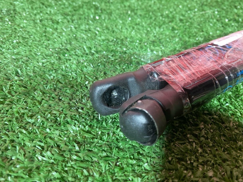 Амортизатор багажника, 1000 рублей, Солонцы