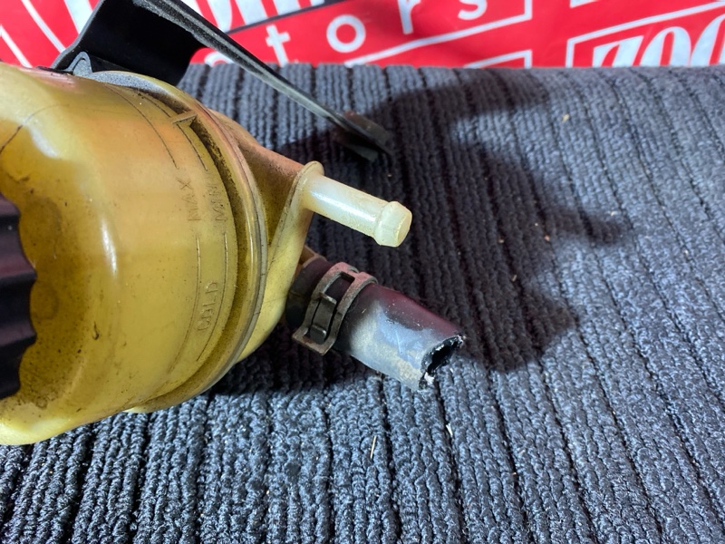 Бачок гидроусилителя, 1000 рублей, Солонцы