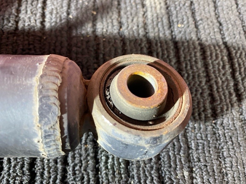 Стойка подвески, 1500 рублей, Солонцы