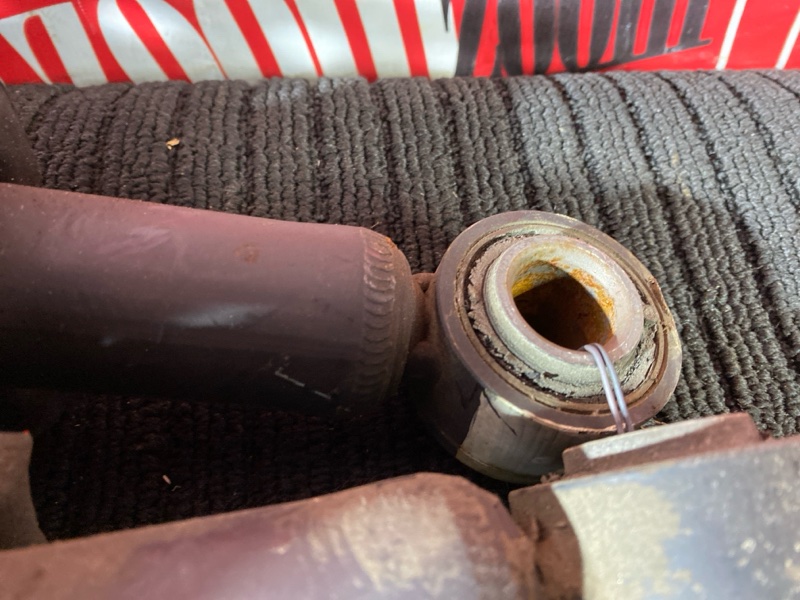 Стойка подвески, 2200 рублей, Солонцы