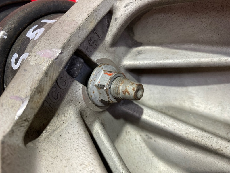 Подушка двигателя, 3000 рублей, Солонцы