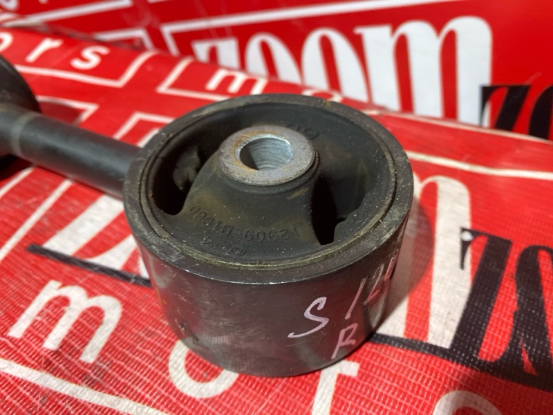 Подушка двигателя, 500 рублей, Солонцы