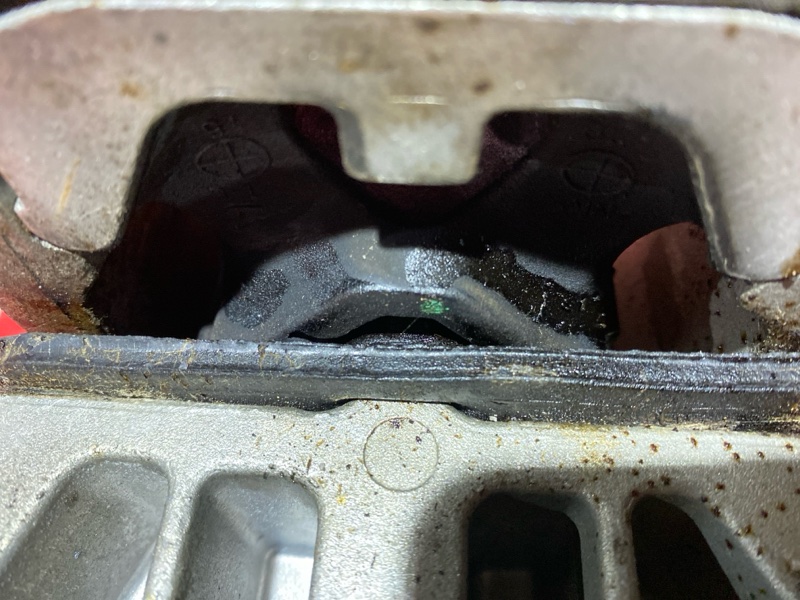 Подушка двигателя, 1500 рублей, Солонцы