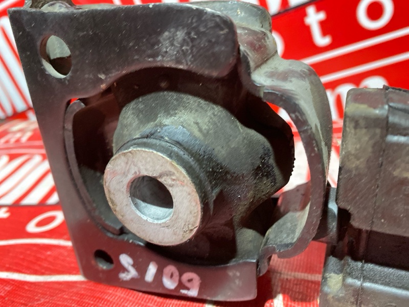 Подушка двигателя, 1000 рублей, Солонцы