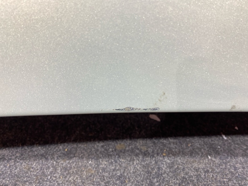 Капот, 8600 рублей, Красноярск