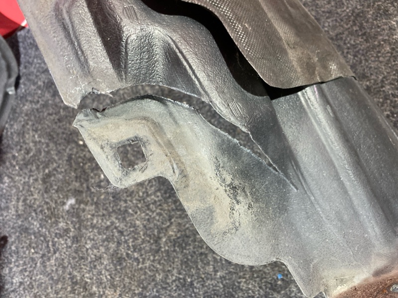 Подкрылок, 3300 рублей, Красноярск