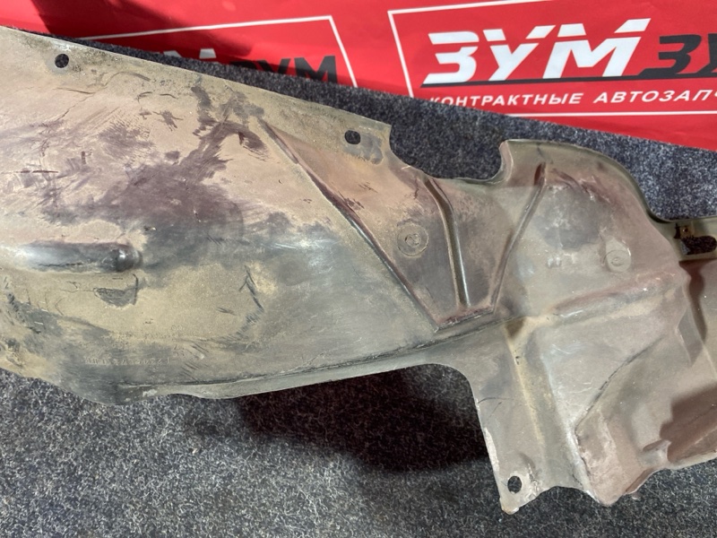 Подкрылок, 500 рублей, Красноярск