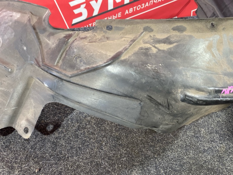 Подкрылок, 500 рублей, Красноярск