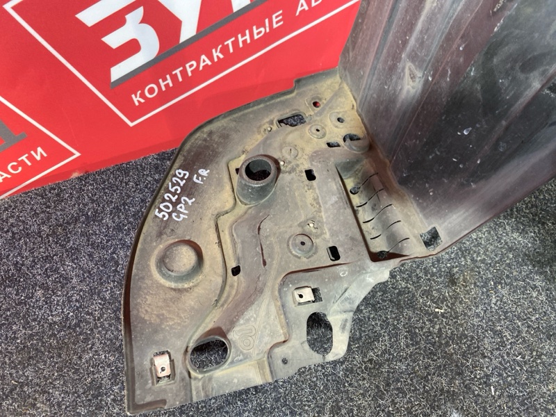 Подкрылок, 1500 рублей, Красноярск