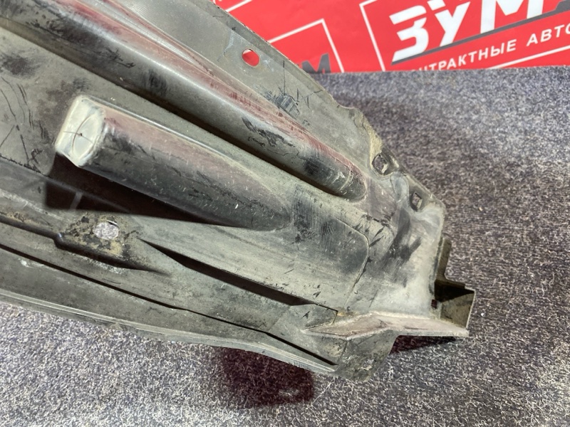 Подкрылок, 2500 рублей, Красноярск