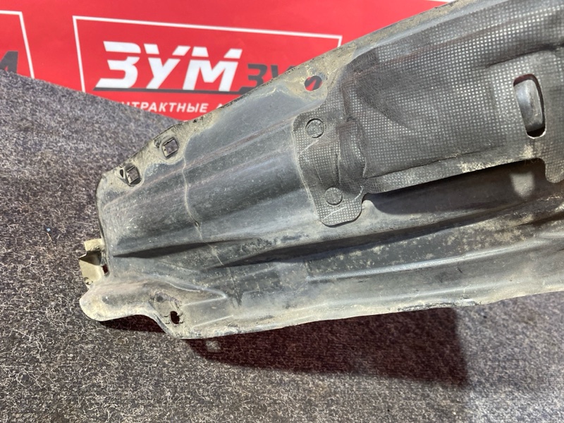 Подкрылок, 2000 рублей, Красноярск