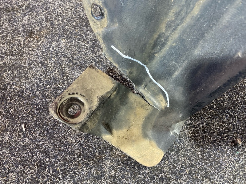 Подкрылок, 800 рублей, Красноярск