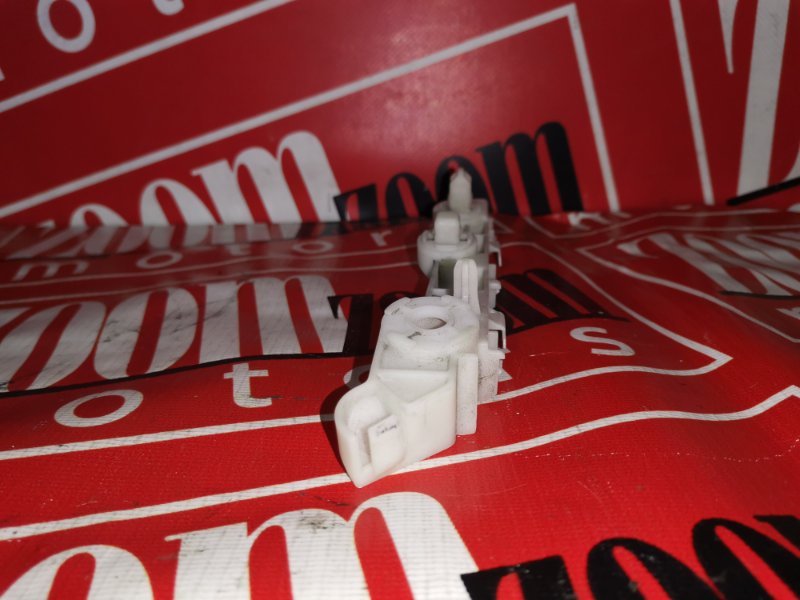 Кронштейн бампера, 1500 рублей, Солонцы