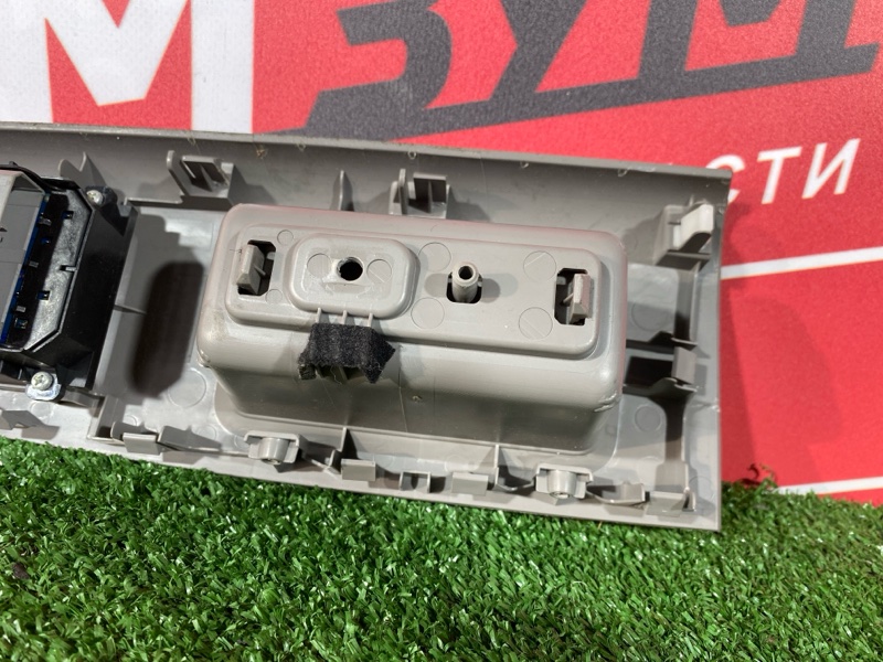 Блок управления стеклоподъемниками, 500 рублей, Солонцы
