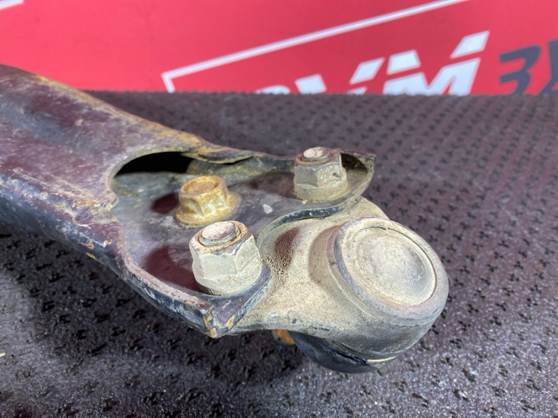 Рычаг подвески нижний, 1000 рублей, Солонцы