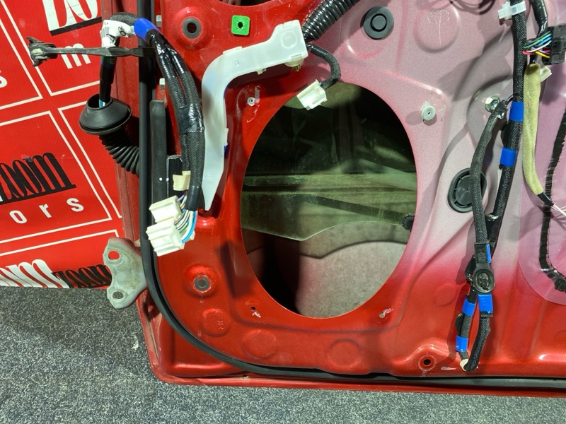 Дверь боковая, 15000 рублей, Солонцы