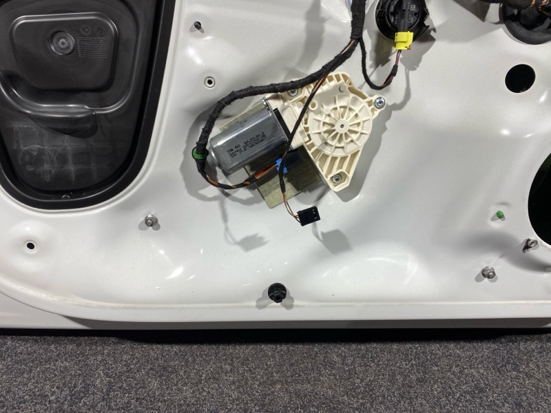 Дверь боковая, 42000 рублей, Солонцы