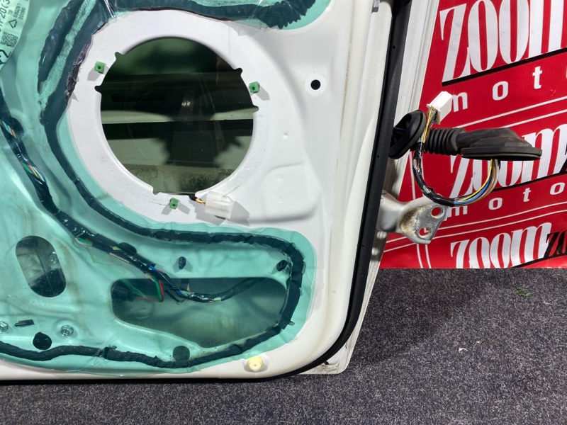 Дверь боковая, 18000 рублей, Солонцы